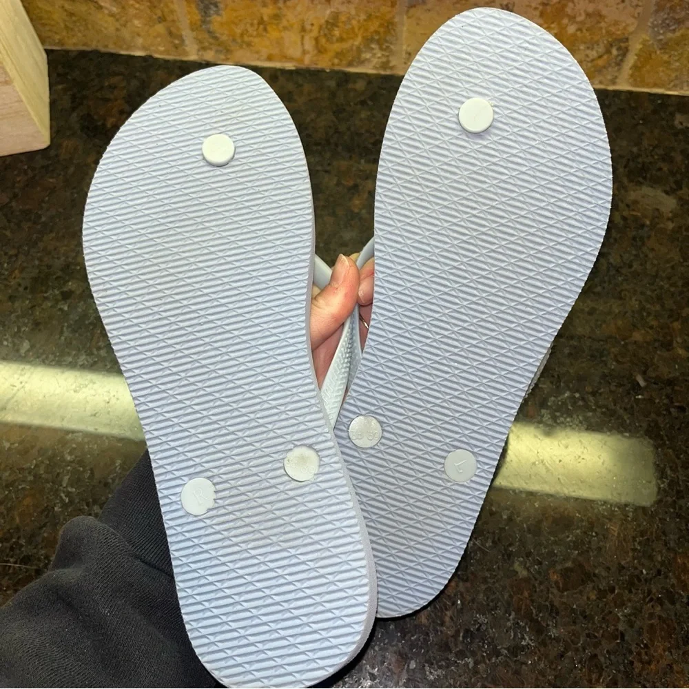 Atlantis Bahamas The Cove Yellow Blue Palm Tree Flip Flops Sz 7 🏝️